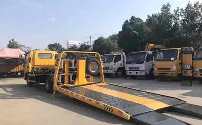 工布江达汽车中途维修案例
